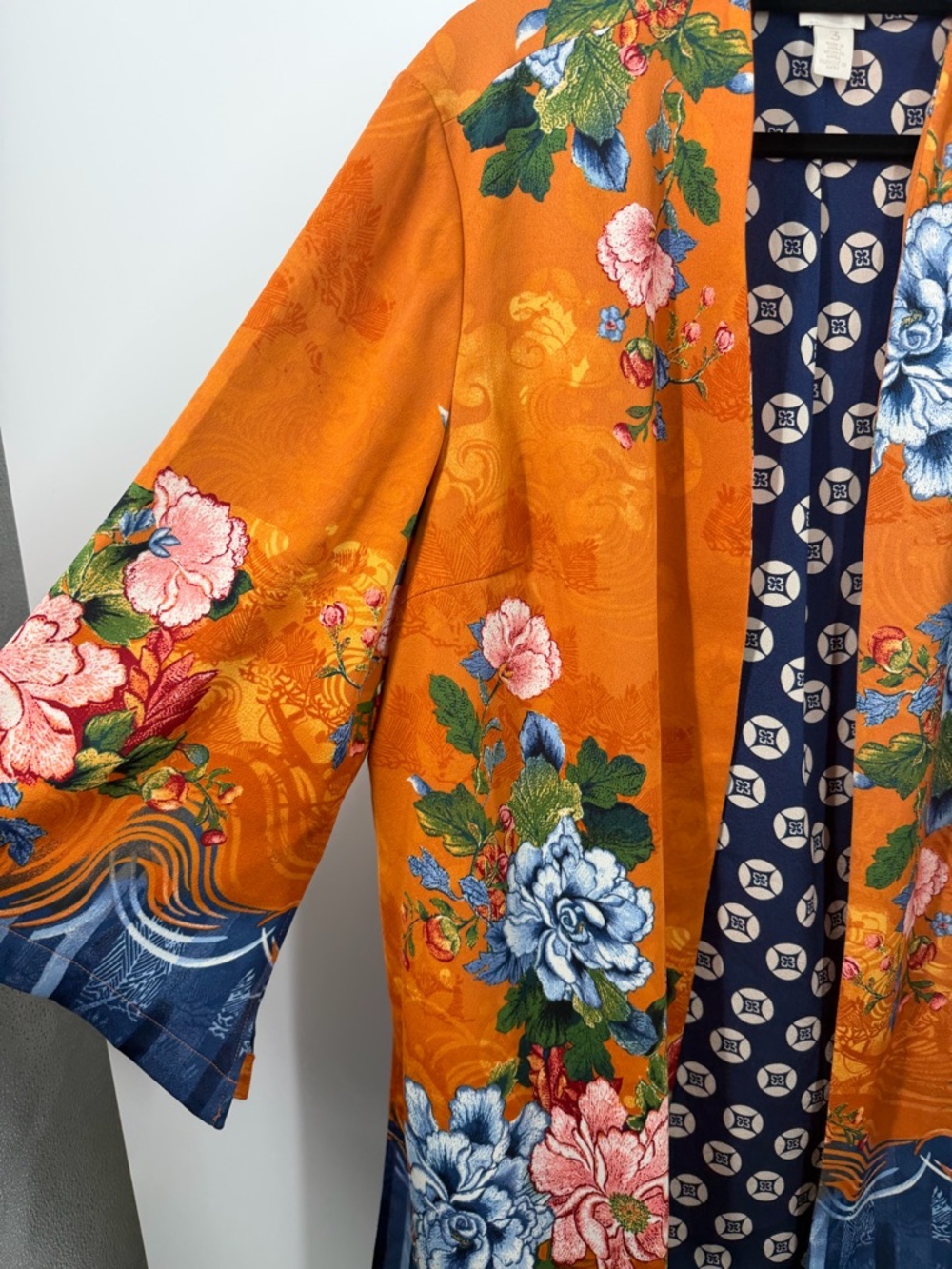Chico’s Drama Printed Orange and Blue Kimono - Picture 3 of 12